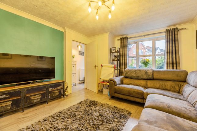 7, Fieldfare Court, Lancashire photo 2