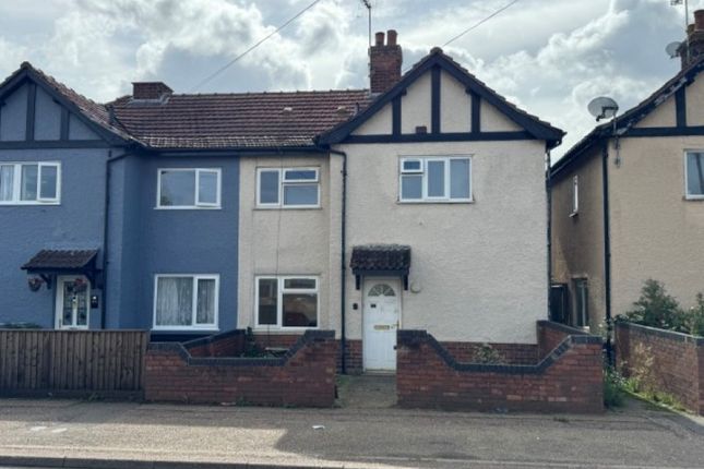 3-bed semi-detached on 71 Wisbech Road, King's Lynn, £60,000