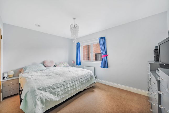 Semi-detached house for sale in Broadview Close, Kings Worthy