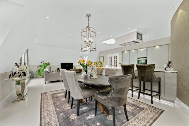 Apartment 6, Laggan House,, Lady Margaret Road, Berkshire photo 3