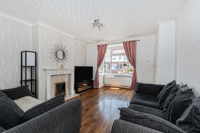 16, Shaftesbury Avenue, Goole photo 2