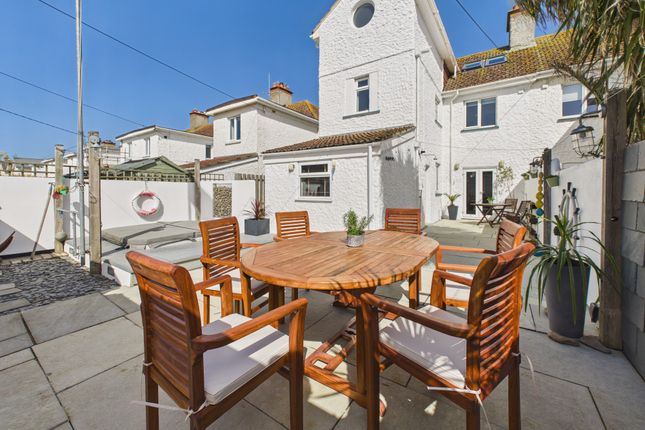 63, Victoria Road, Bude photo 2