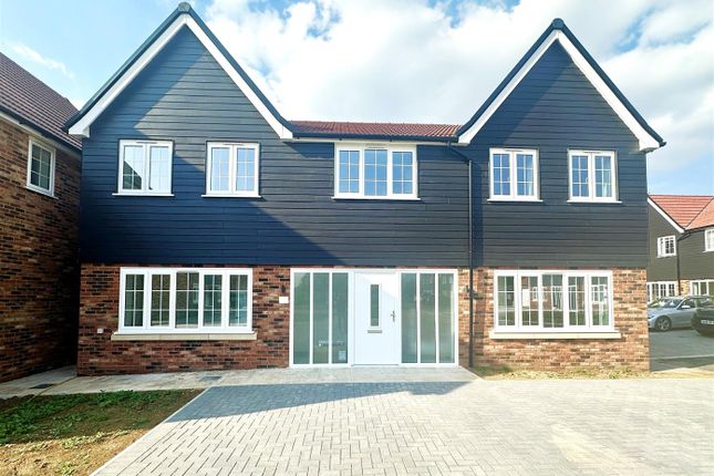 Thumbnail Detached house for sale in Mead Field Drive, Great Hallingbury, Bishop's Stortford