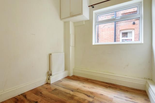 Flat 1, 58, Effingham Road, Surbiton photo 4