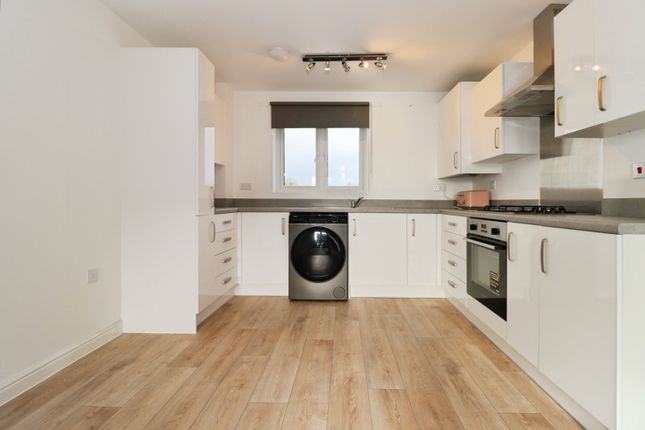 67, Elderflower Drive, Bristol photo 3