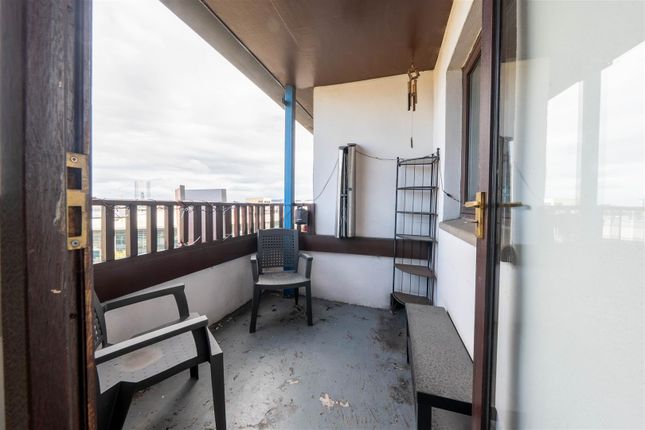 Penthouse, Flat 4, Magnum House, 138, Seagate, Dundee photo 5