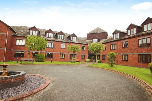 Flat for sale in Round Hill Meadow, Great Boughton, Chester, Cheshire