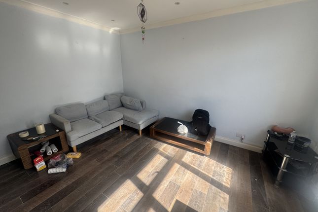 132A Heath Road