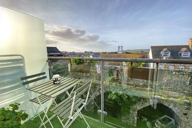 Thumbnail Flat for sale in Upper Frog Street, Tenby