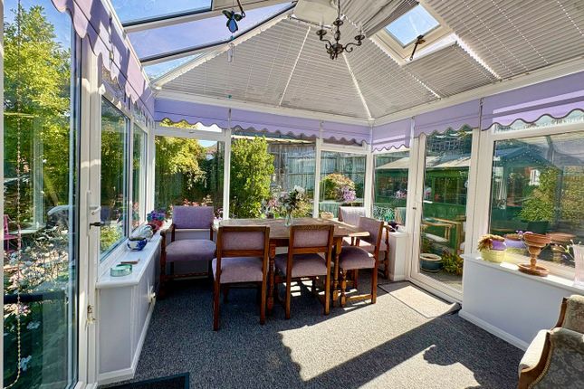 1, Hanover Close, Bexhill-on-Sea photo 3