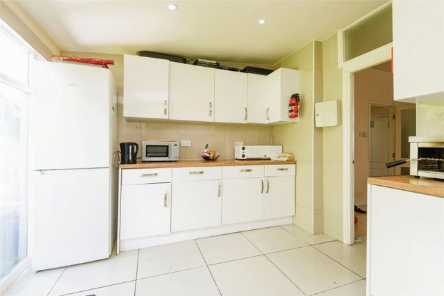 4, Roper Road, Kent photo 3
