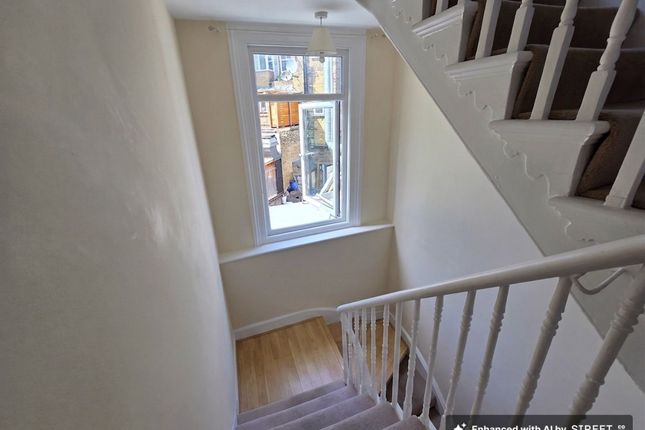14b Church Road, London photo 3