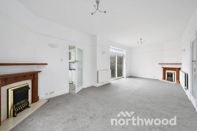 21, Preston Drive, Epsom photo 2