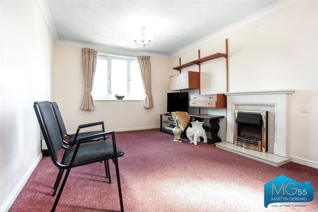 Flat for sale in Mulberry Court, Bedford Road, East Finchley, London