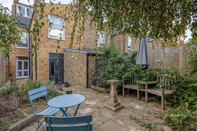 1, Phoenix Road, Penge photo 4