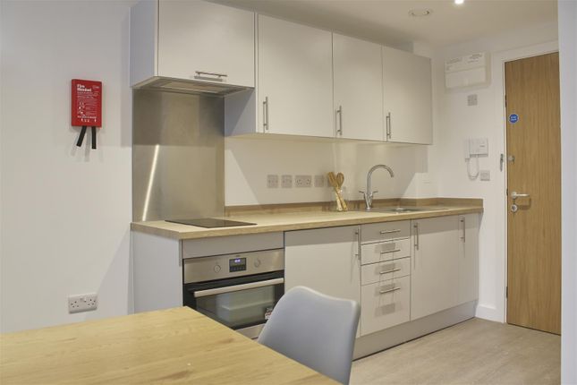 Flat, 6, Redcross Street, Bristol photo 2