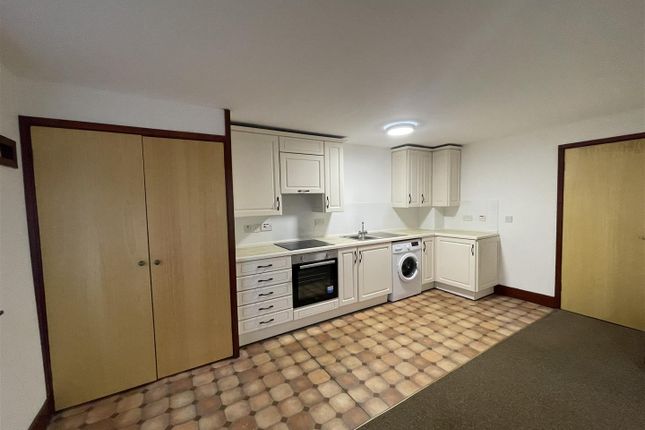 Oast Apartment, Swarling Manor, Canterbury photo 2