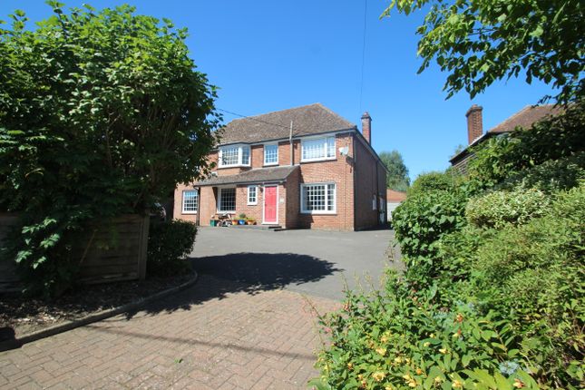 Thumbnail Detached house for sale in Church Way, Hungerford