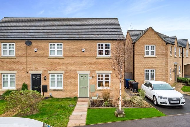 Mews house for sale in Range Drive, Standish, Wigan