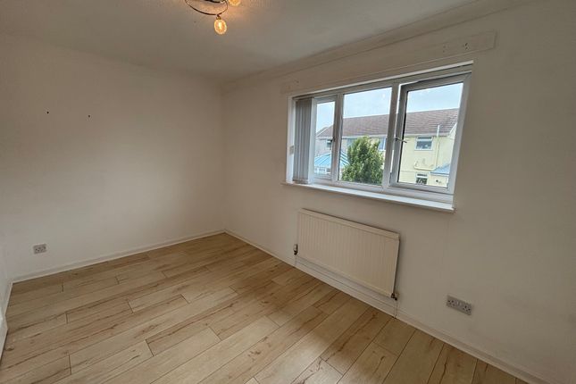 72, SWANSEA photo 5