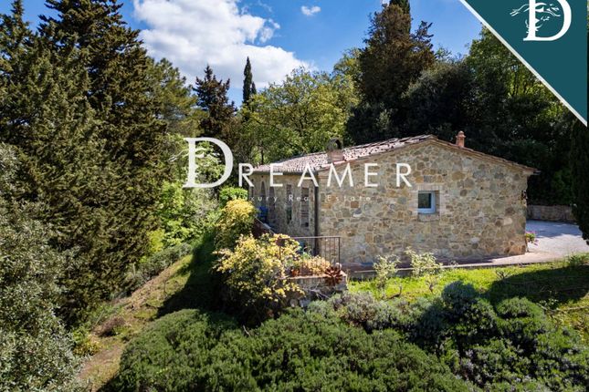 Villa for sale in Strada Provinciale 14, Montalcino, Toscana