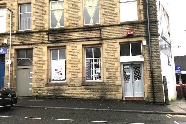 Leisure/hospitality to let in Millbank House, 11 Bank Parade, Burnley