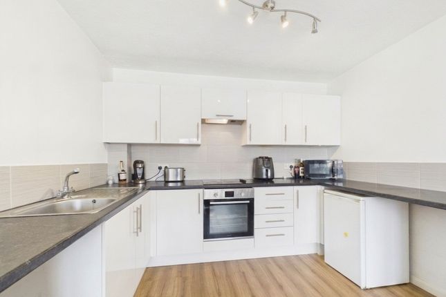 20 Tintern Avenue, Manchester photo 4