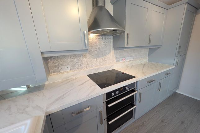 10, Westpark Drive, Darlington photo 4