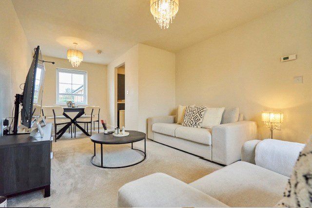 60, Chidswell Lane, West Yorkshire photo 4
