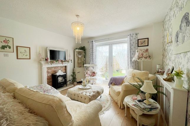 22, The Poplars, Bidford-on-Avon photo 3