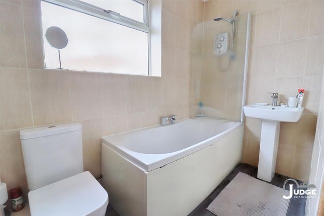 Semi-detached house for sale in Fernleys Close, Anste Heights, Leicester
