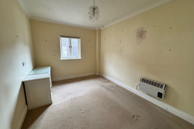 11 Trafalgar Court, High Street, Exeter photo 4