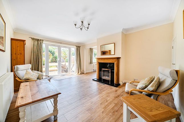 18, Chapelwick Close Shrivenham, Shrivenham photo 4