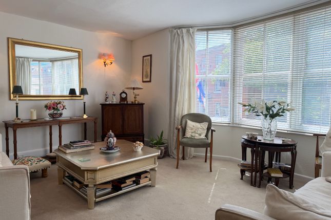 Figg Place, 70a, High Street, Lymington photo 2
