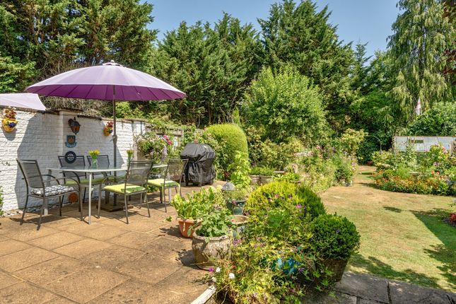 35, Lower Road, Gerrards Cross photo 4