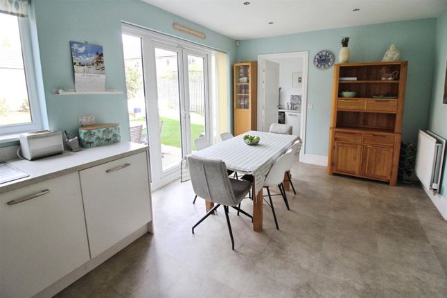 5, Skipton Lane, Leeds photo 4