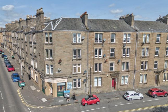 Thumbnail Flat for sale in Wedderburn Street, Dundee