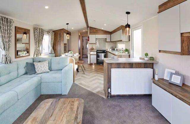Thumbnail Mobile/park home for sale in Willerby Brookwood, Warners Lane, Selsey, Chichester, West Sussex
