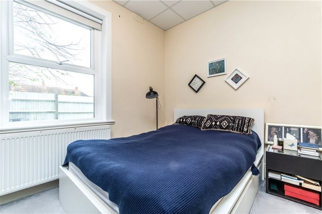 Flat for sale in Outram Road, Croydon