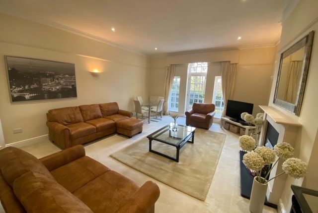 Flat 4, Newcastle upon Tyne photo 3