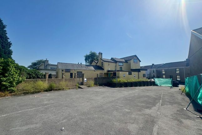 423, Llangyfelach Road, Swansea photo 2