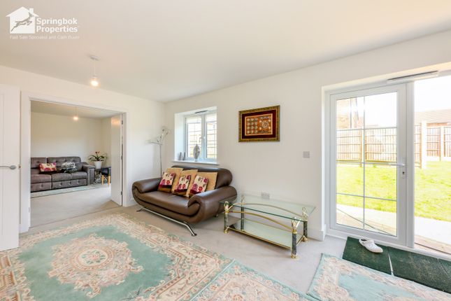 29, Mead Field Drive, Bishop's Stortford photo 4