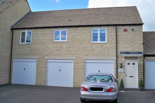 Thumbnail Terraced house to rent in Blackthorn Mews, Carterton, Oxon
