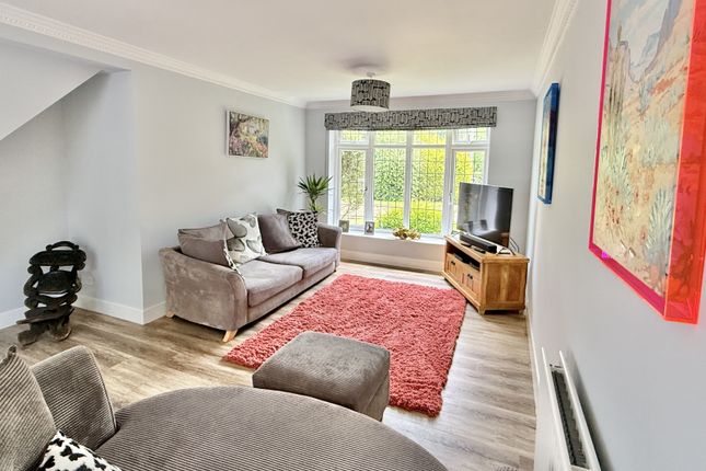 Oakford, South Gorley, Ringwood photo 3