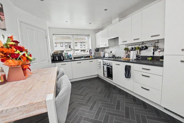 6, Viscount Street, Pontefract photo 3