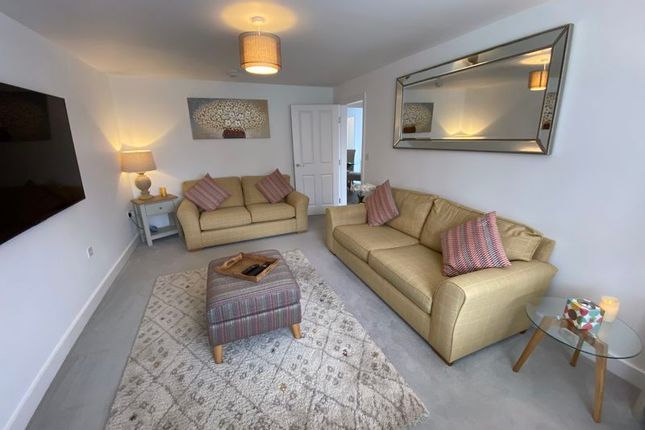 3, Sunburst Drive, Nuneaton photo 4