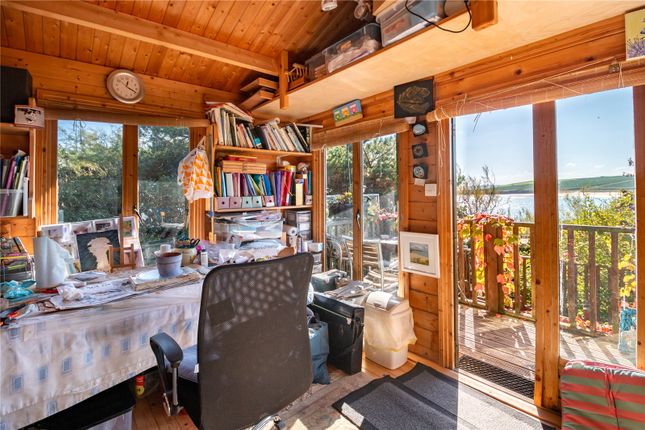 3 Bed End Terrace House For Sale In Pilots Cottages Hawkers Cove