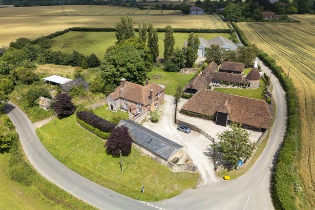 Ruffyns, Aldington photo 2