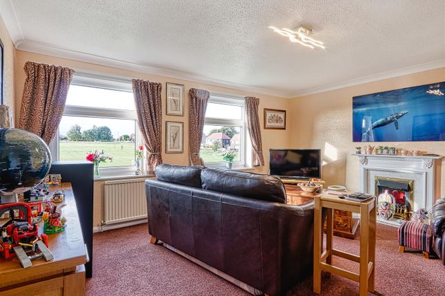 Flat for sale in Westleigh Court, Off Newbold Back Lane, Chesterfield, Derbyshire