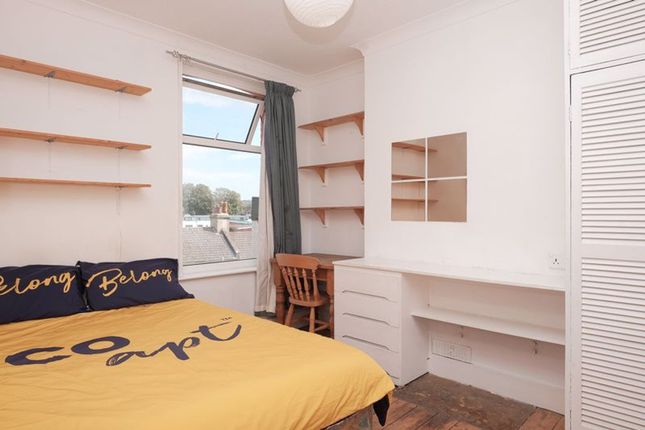 30 Hollingbury Road, Brighton photo 4